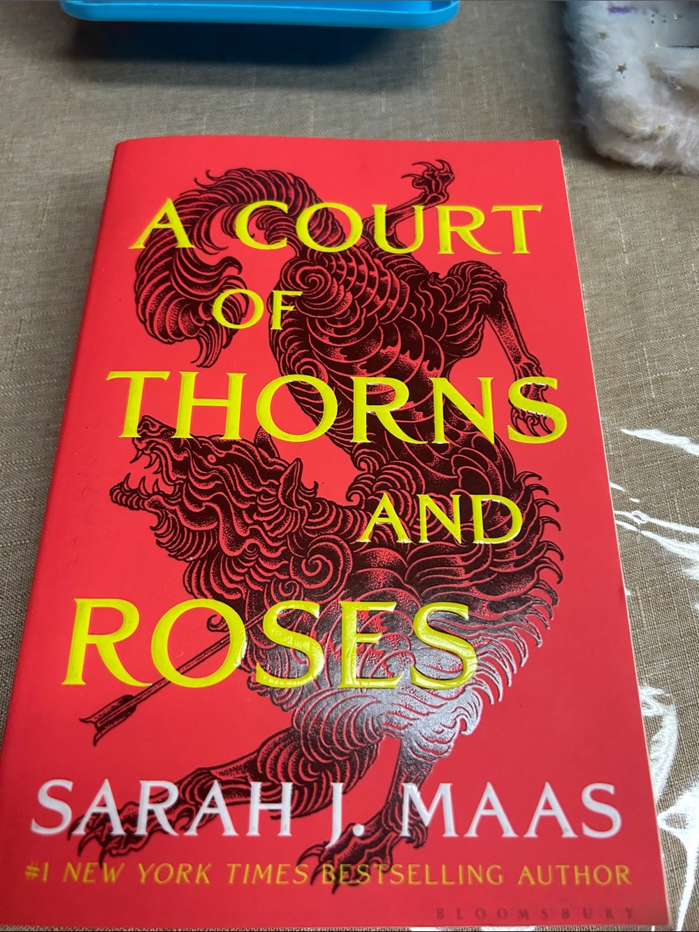 A Court of Thorns and Roses by Sarah J. Maas - Red Cover